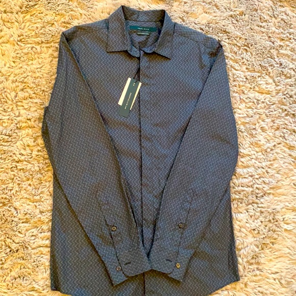 NWT PERRY ELLIS BUTTON DOWN LONG SLEEVE - Picture 3 of 9